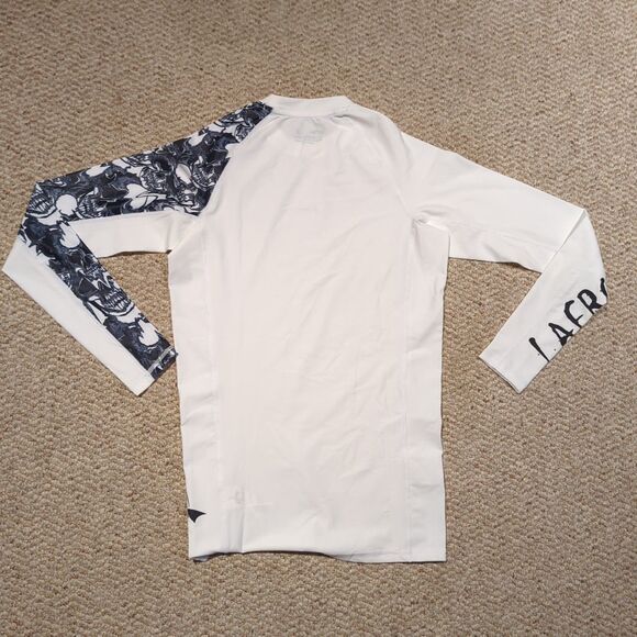 LAFROI Burst Maximum Performance Rash Guard Shirt Mens Small White Black Skulls - Picture 4 of 7